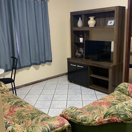 Solar De Bruna - Apartamento Com 2 Qts - 1 Suite - Garagem Coberta - Wi-Fi - Netflix - Acomoda 6 Pessoas A 70 Metros Da Praia Guarapari Exteriör bild